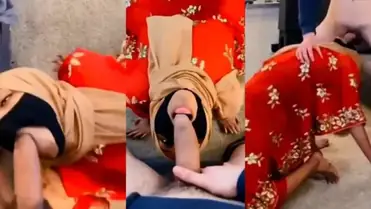 Bokep Jilbab Hisap Penis Teman Sekelas Viral